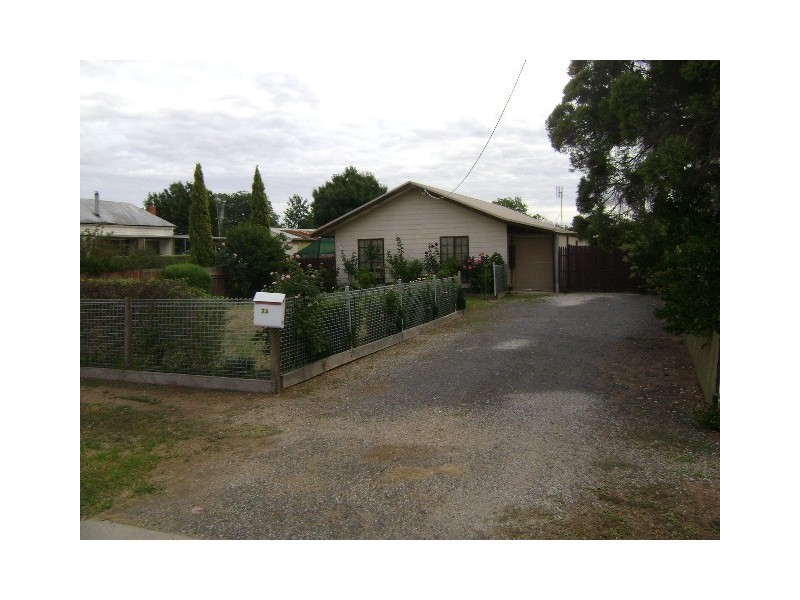 2A Park Road, Kerang VIC 3579