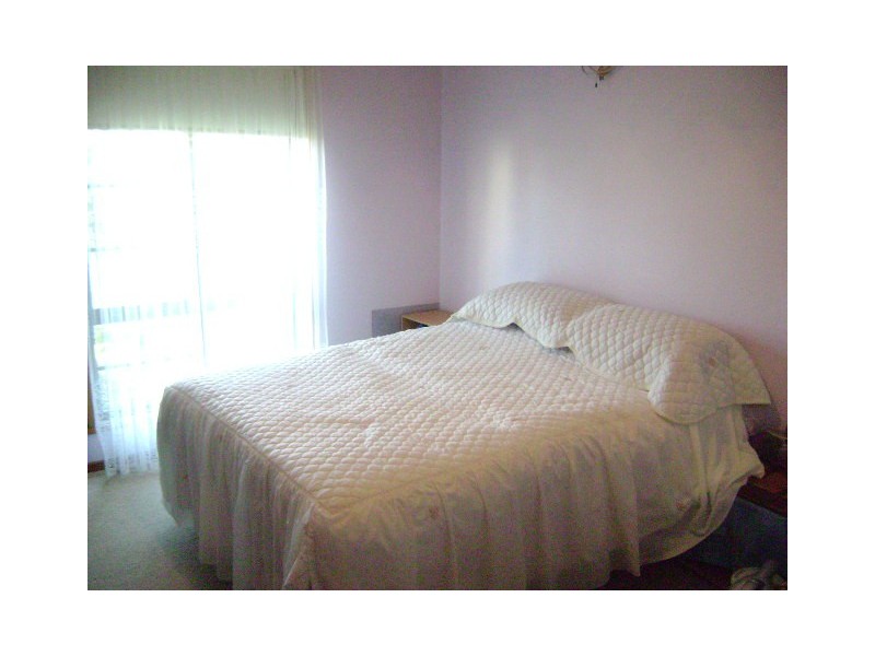 2A Park Road, Kerang VIC 3579