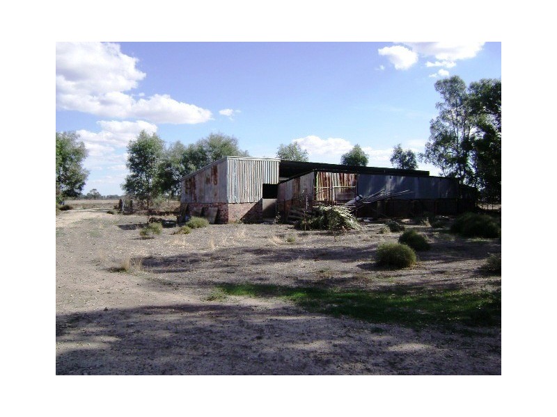 691 Murrabit West Road, Murrabit West VIC 3579