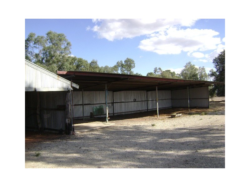 691 Murrabit West Road, Murrabit West VIC 3579