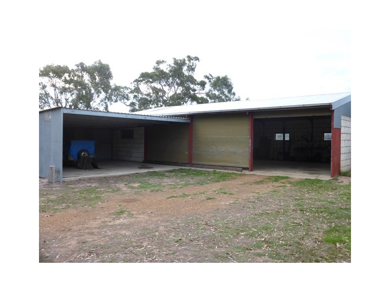 314 Powers Creek Road, Edenhope VIC 3318