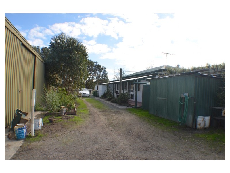 Dalmore VIC 3981