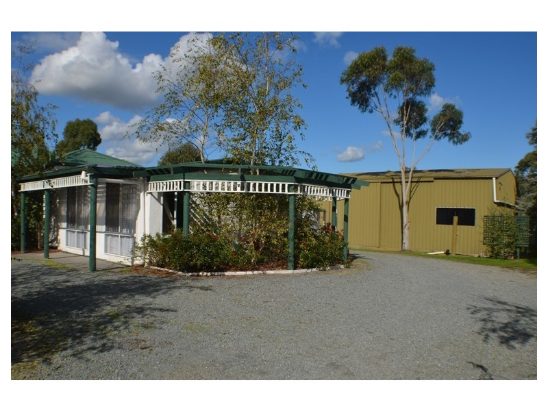 Dalmore VIC 3981