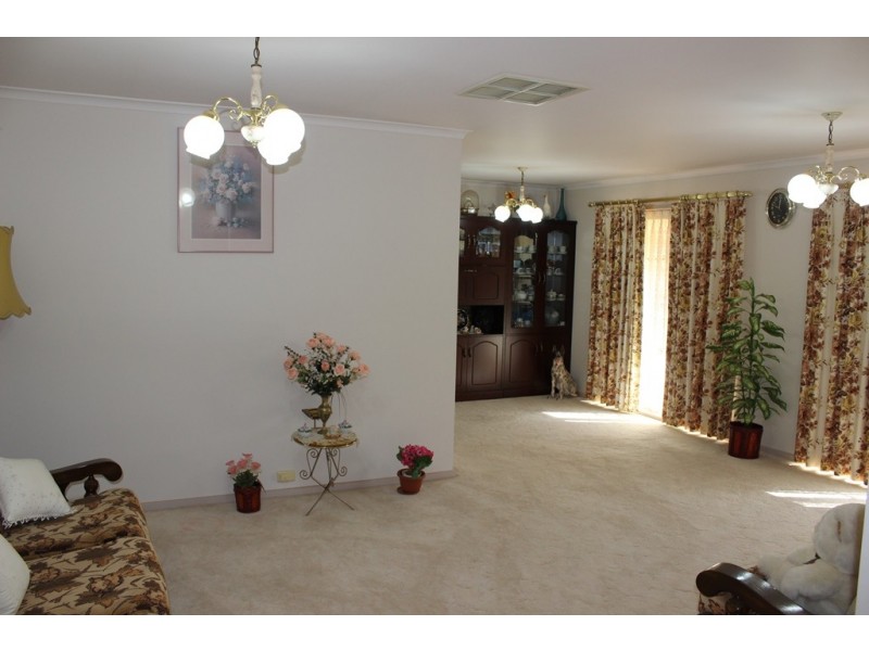 13 Mortoo Street, Swan Hill VIC 3585