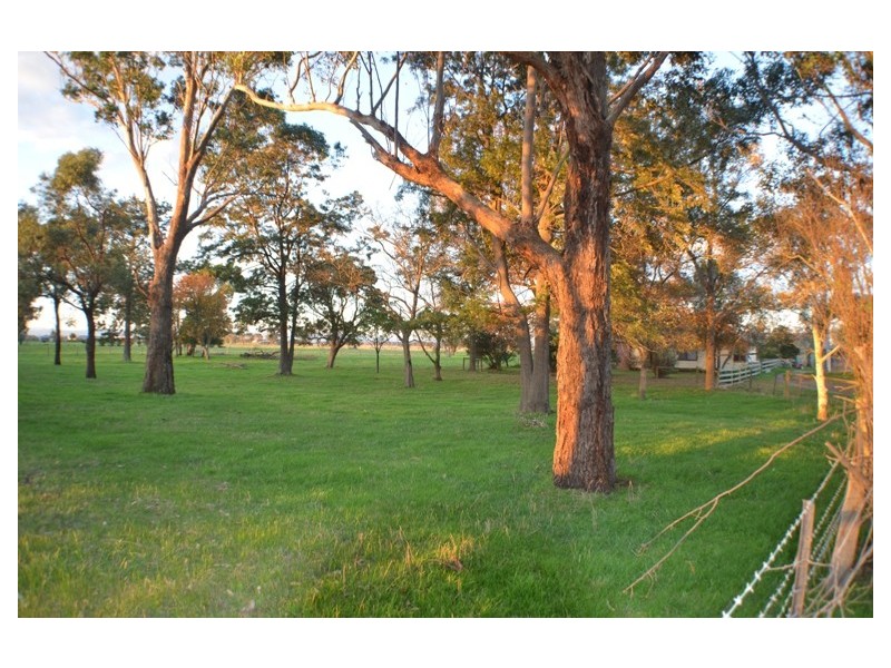 Pakenham South VIC 3810