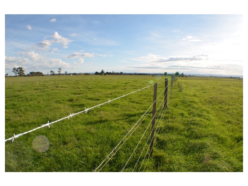 Pakenham South VIC 3810