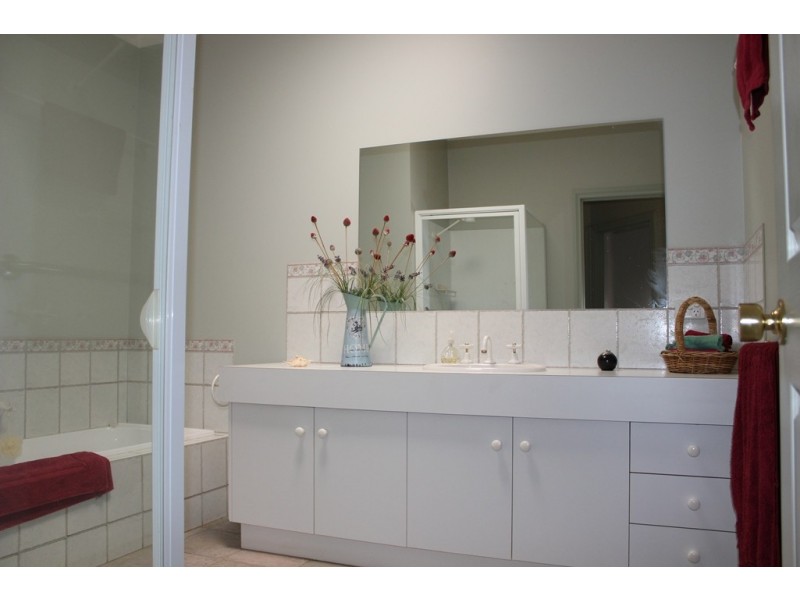 3A Wood Street, Swan Hill VIC 3585