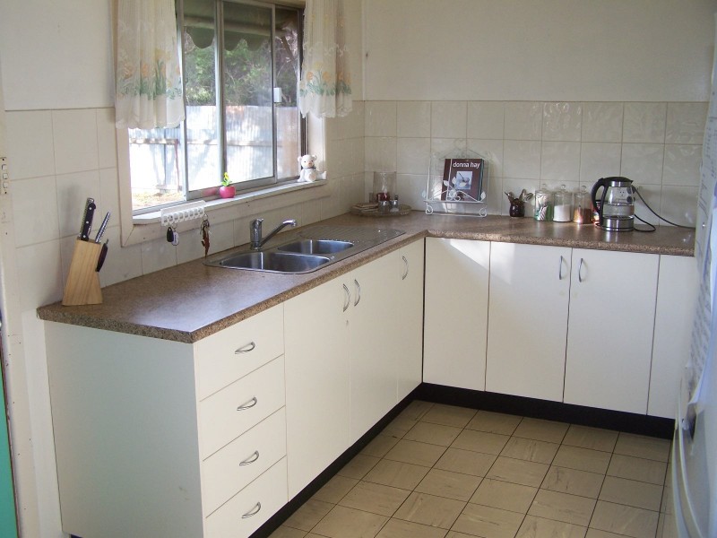 317 Church St, Hay NSW 2711