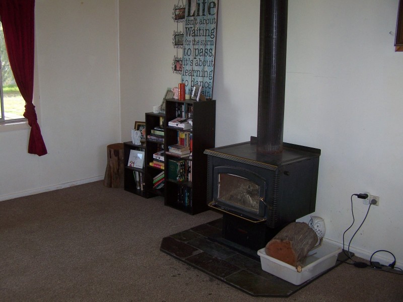 317 Church St, Hay NSW 2711