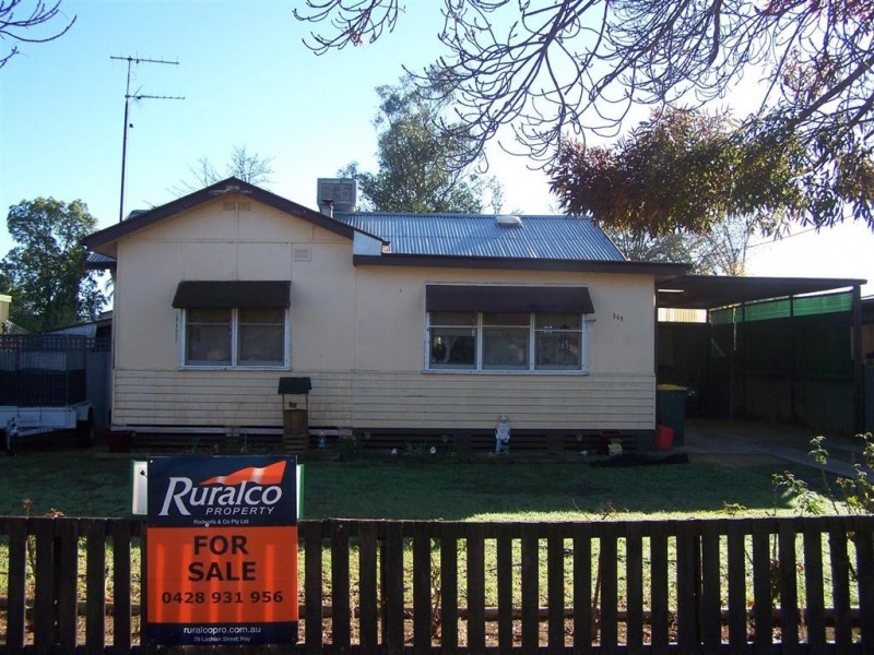 369 Macauley, Hay NSW 2711