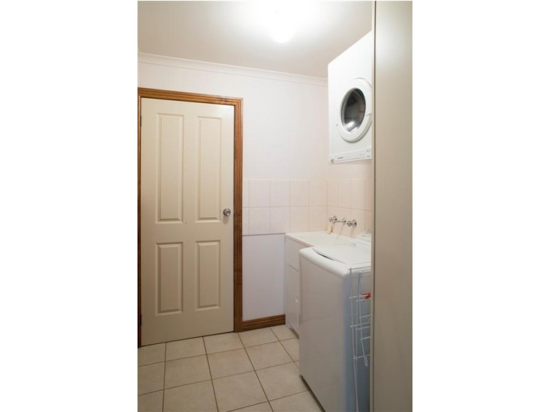 231 Grampians Rd, Halls Gap VIC 3381