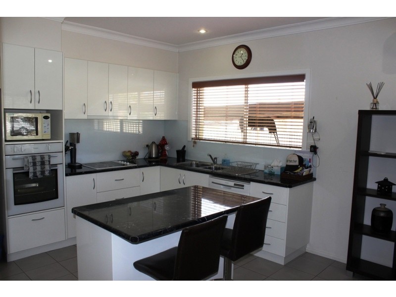 2 McPherson Street, Swan Hill VIC 3585