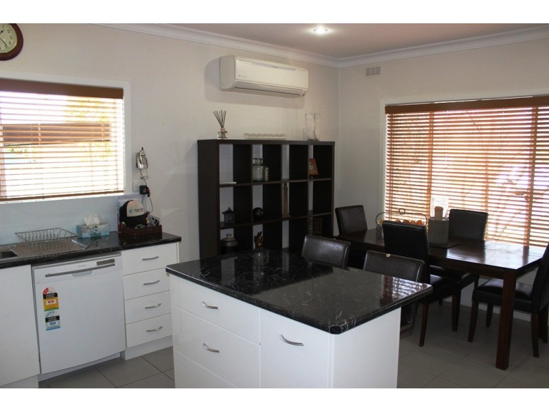 2 McPherson Street, Swan Hill VIC 3585