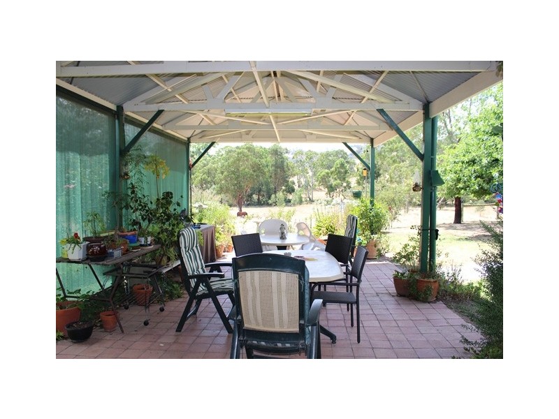 -405 UT Creek Rd, Alexandra VIC 3714