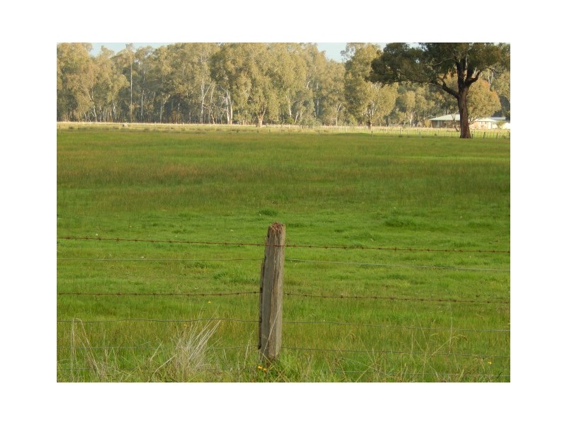 lot 14 Gunn Rd, Benalla VIC 3672