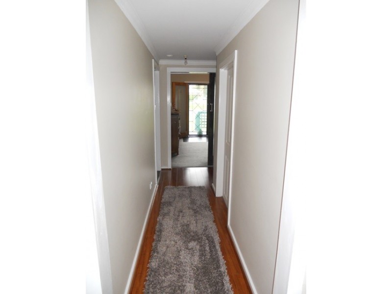 9 Edinburgh Road, Edenhope VIC 3318