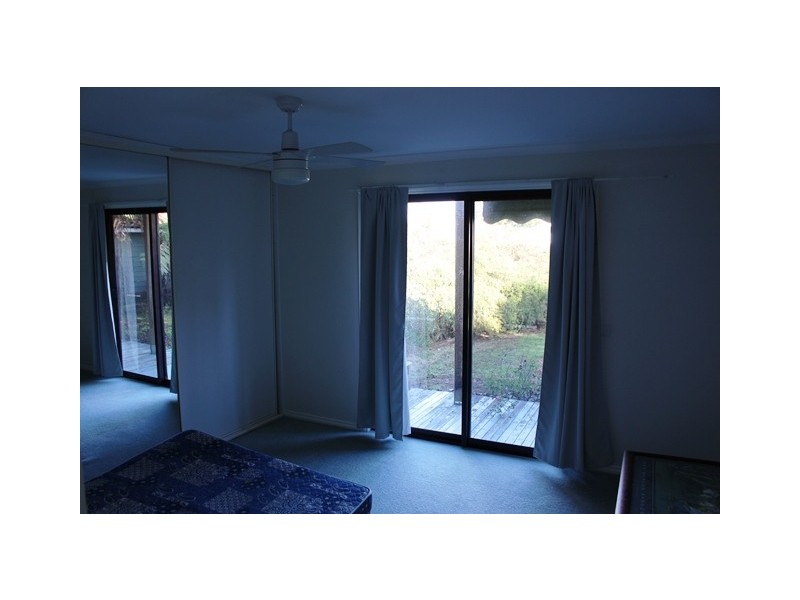 13 Hillside Ave, Eildon VIC 3713