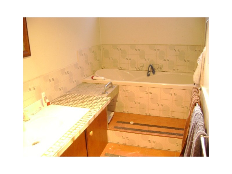 156 Lower Loddon Road, Kerang VIC 3579