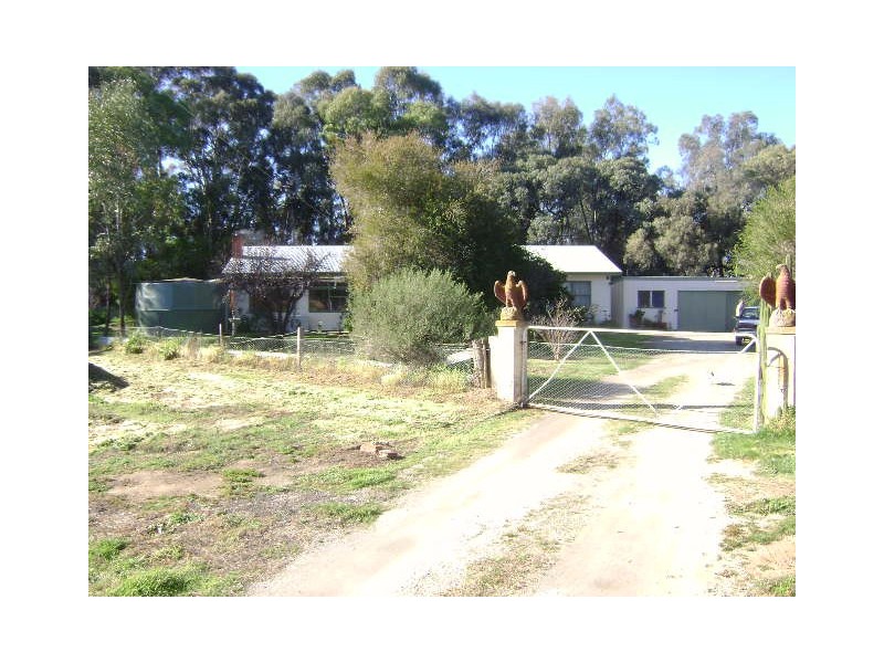 156 Lower Loddon Road, Kerang VIC 3579