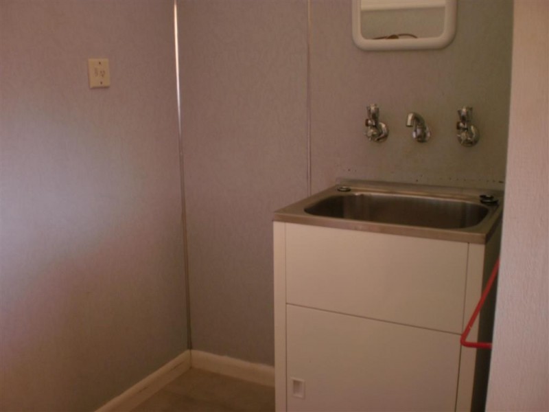 10 Nelson Pde, St Arnaud VIC 3478