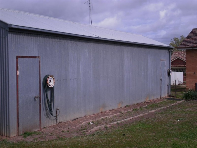 10 Nelson Pde, St Arnaud VIC 3478