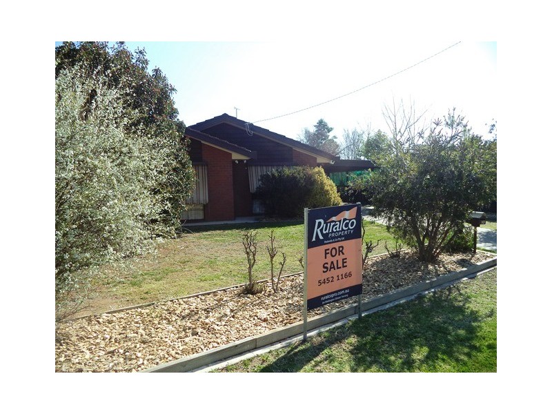 10 Loddon Crescent, Kerang VIC 3579