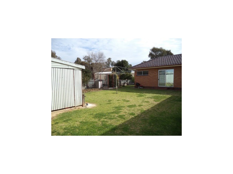 12 Riverwood Drive, Kerang VIC 3579