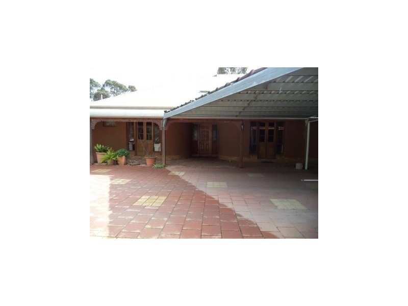 85 Wellington Street, Kerang VIC 3579