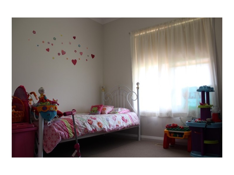 14 Monash Drive, Benalla VIC 3672