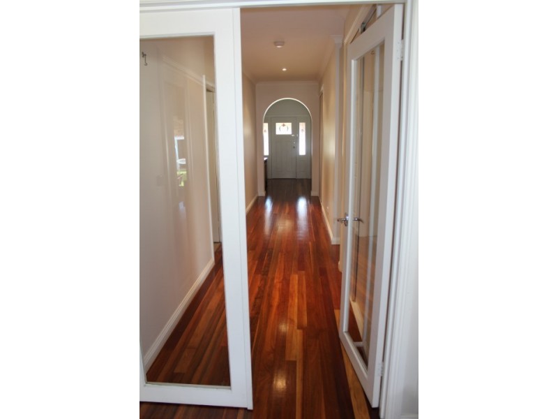 14 Monash Drive, Benalla VIC 3672