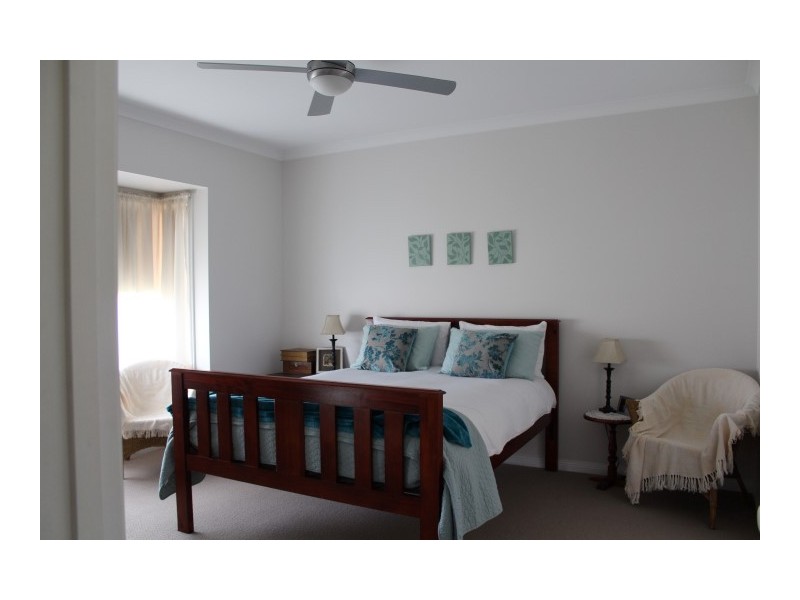 14 Monash Drive, Benalla VIC 3672