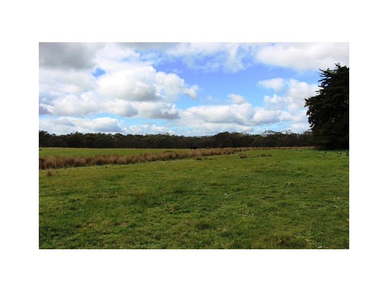 7 Hill Close, Ruffy VIC 3666