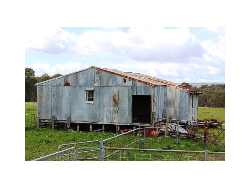 7 Hill Close, Ruffy VIC 3666