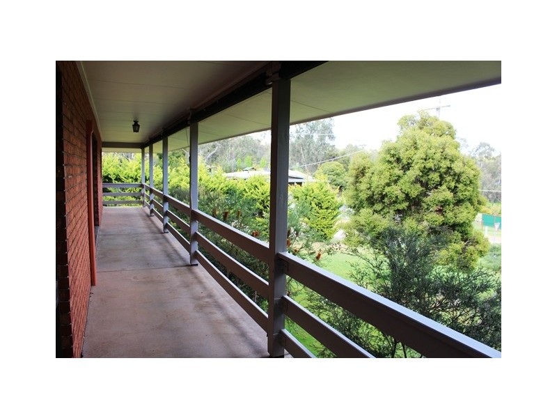 13 Pendlebury Street, Alexandra VIC 3714