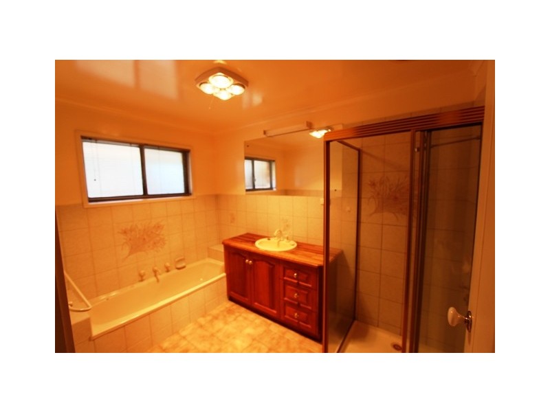 13 Pendlebury Street, Alexandra VIC 3714