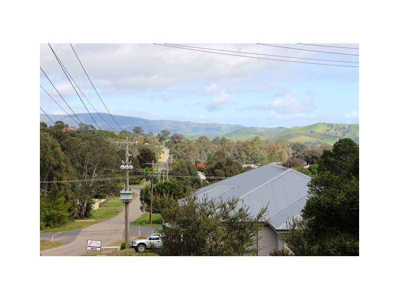 13 Pendlebury Street, Alexandra VIC 3714