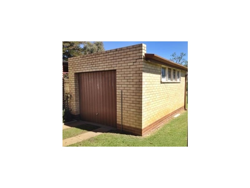 102 Victoria Street, Kerang VIC 3579