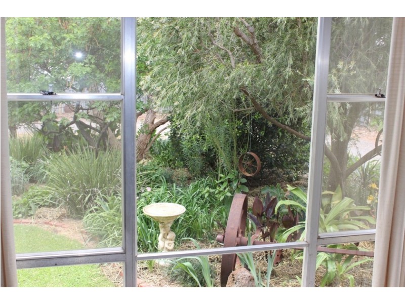 16 Woolstons Lane, Swan Hill VIC 3585