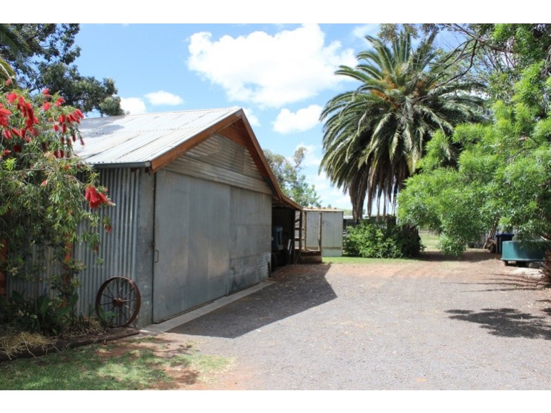 16 Woolstons Lane, Swan Hill VIC 3585