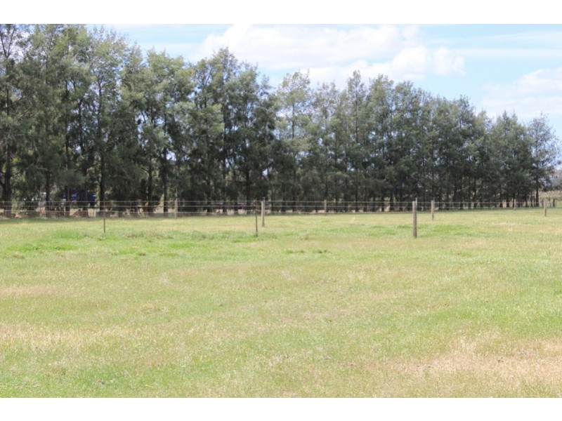 16 Woolstons Lane, Swan Hill VIC 3585