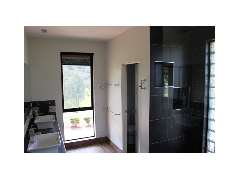 22 Shannon Court, Eildon VIC 3713