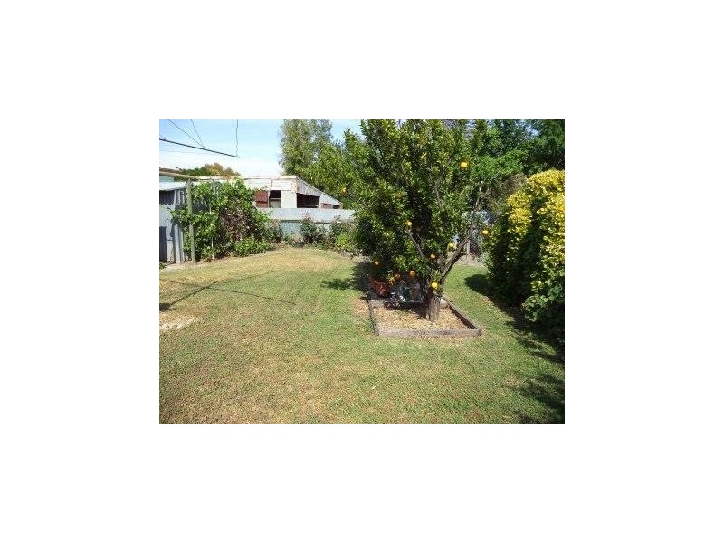 216 Westblade Avenue, Kerang VIC 3579