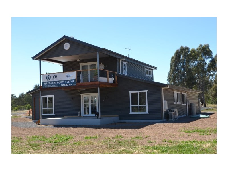 8 Silva Drive, Benalla VIC 3672