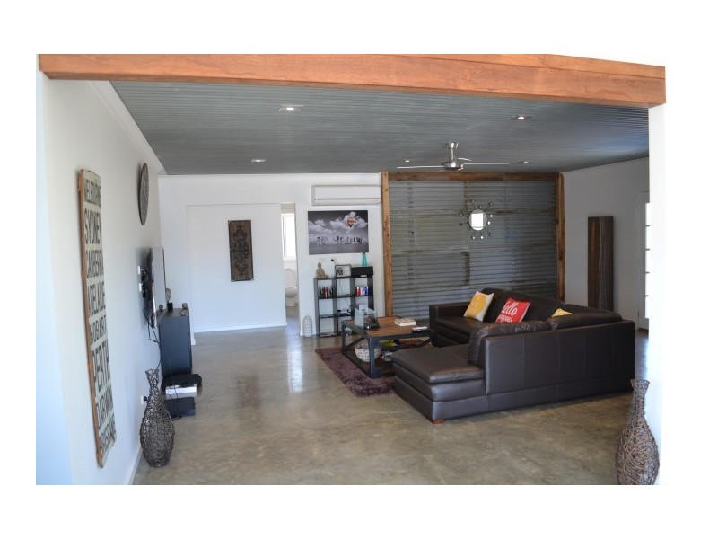 8 Silva Drive, Benalla VIC 3672