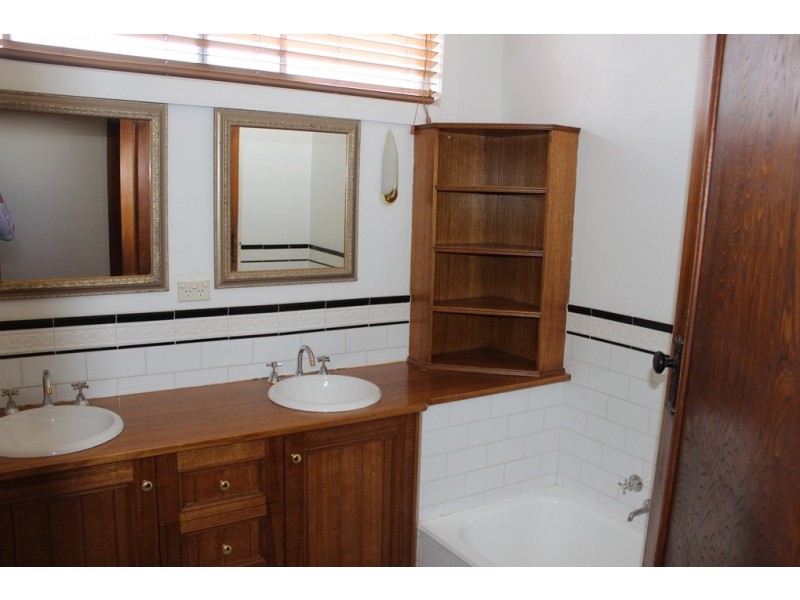 454 Campbell Street, Swan Hill VIC 3585