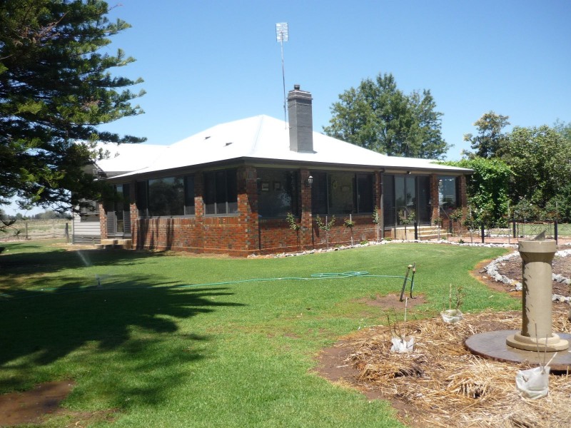 161 R Peaces Road, Leitchville VIC 3567