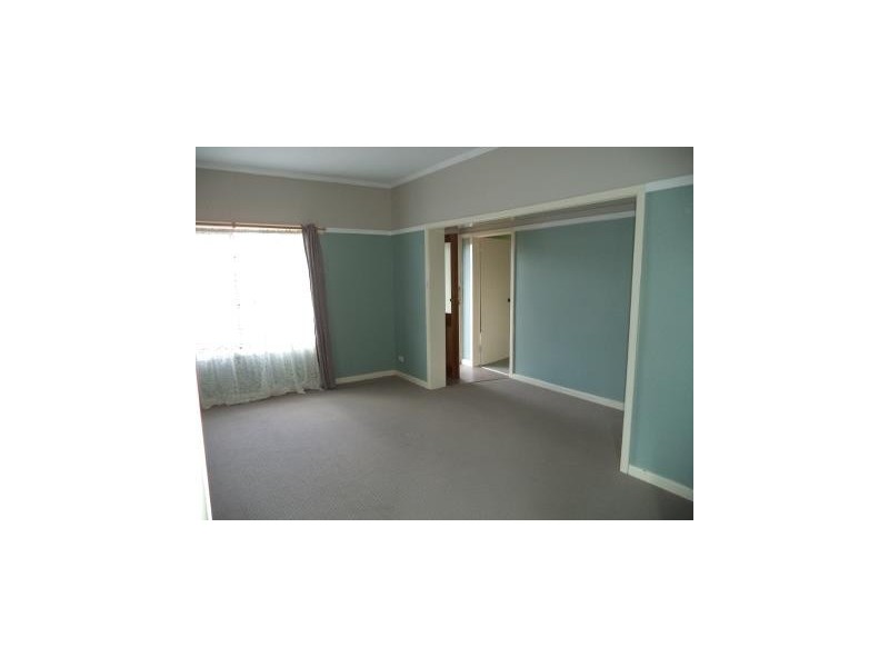 16 Murray Street, Kerang VIC 3579