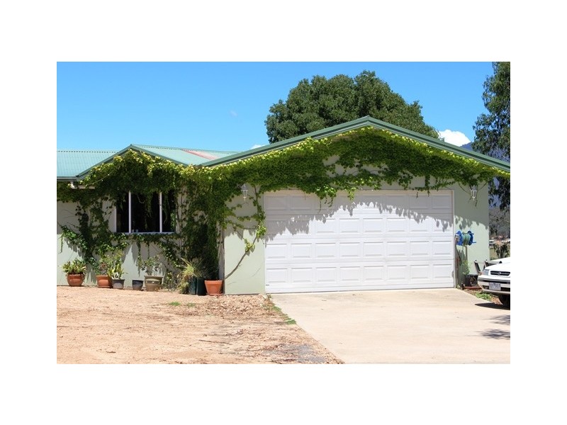 11 Shannon Court, Eildon VIC 3713