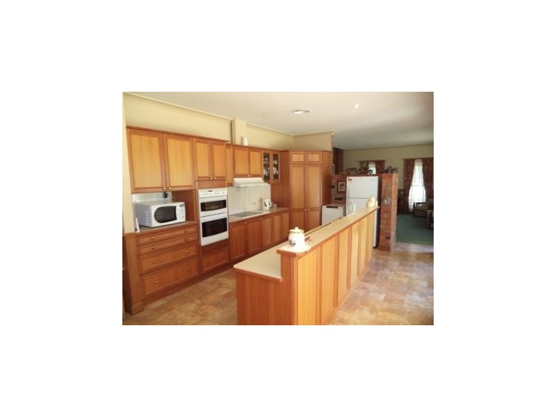 3 Franke Road, Kerang VIC 3579