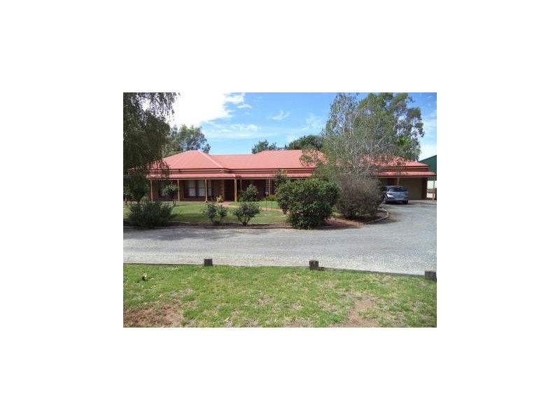 3 Franke Road, Kerang VIC 3579